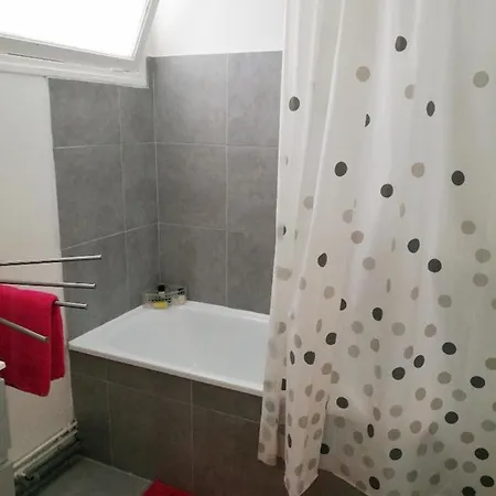 Le Saint Pierre Appartamento Caen